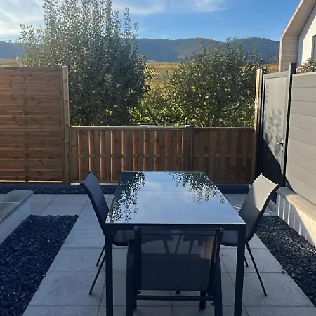 Aux Pieds Des Vignes Apartman