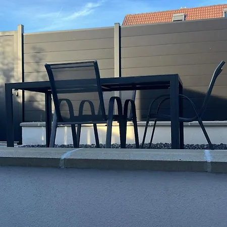 Aux Pieds Des Vignes * Eguisheim