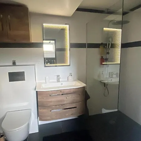 Aux Pieds Des Vignes Apartman